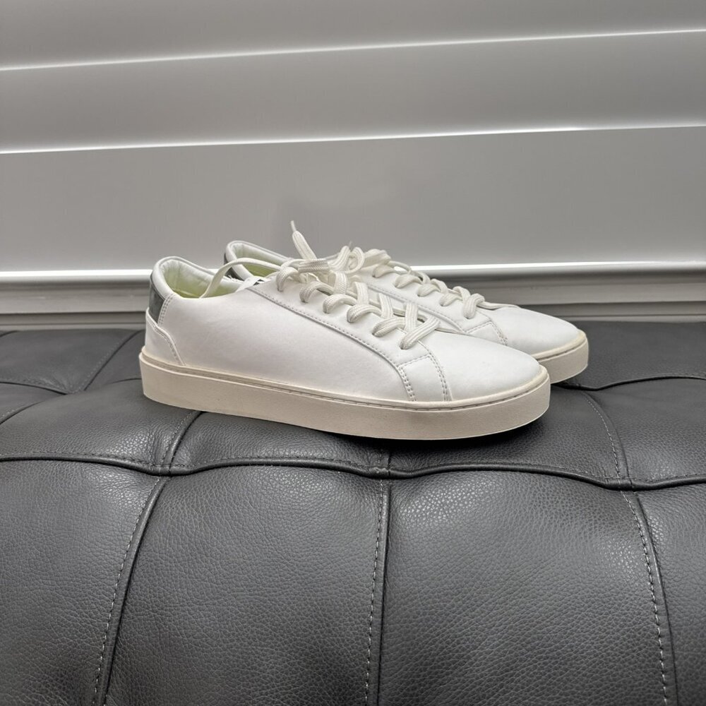 Thousand Fell Lace Up White Eco Recycled Tennis Shoes Mens size 10.5 Green